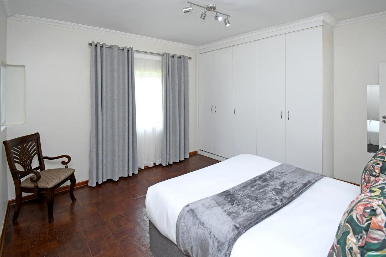 Zwelakho Furnished Apartments The Cube 요하네스버그 외부 사진