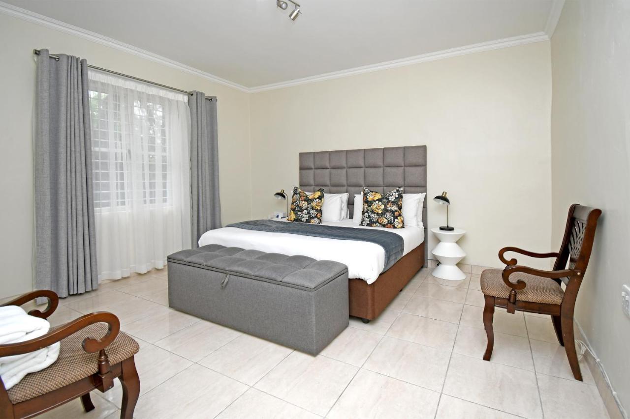 Zwelakho Furnished Apartments The Cube 요하네스버그 외부 사진